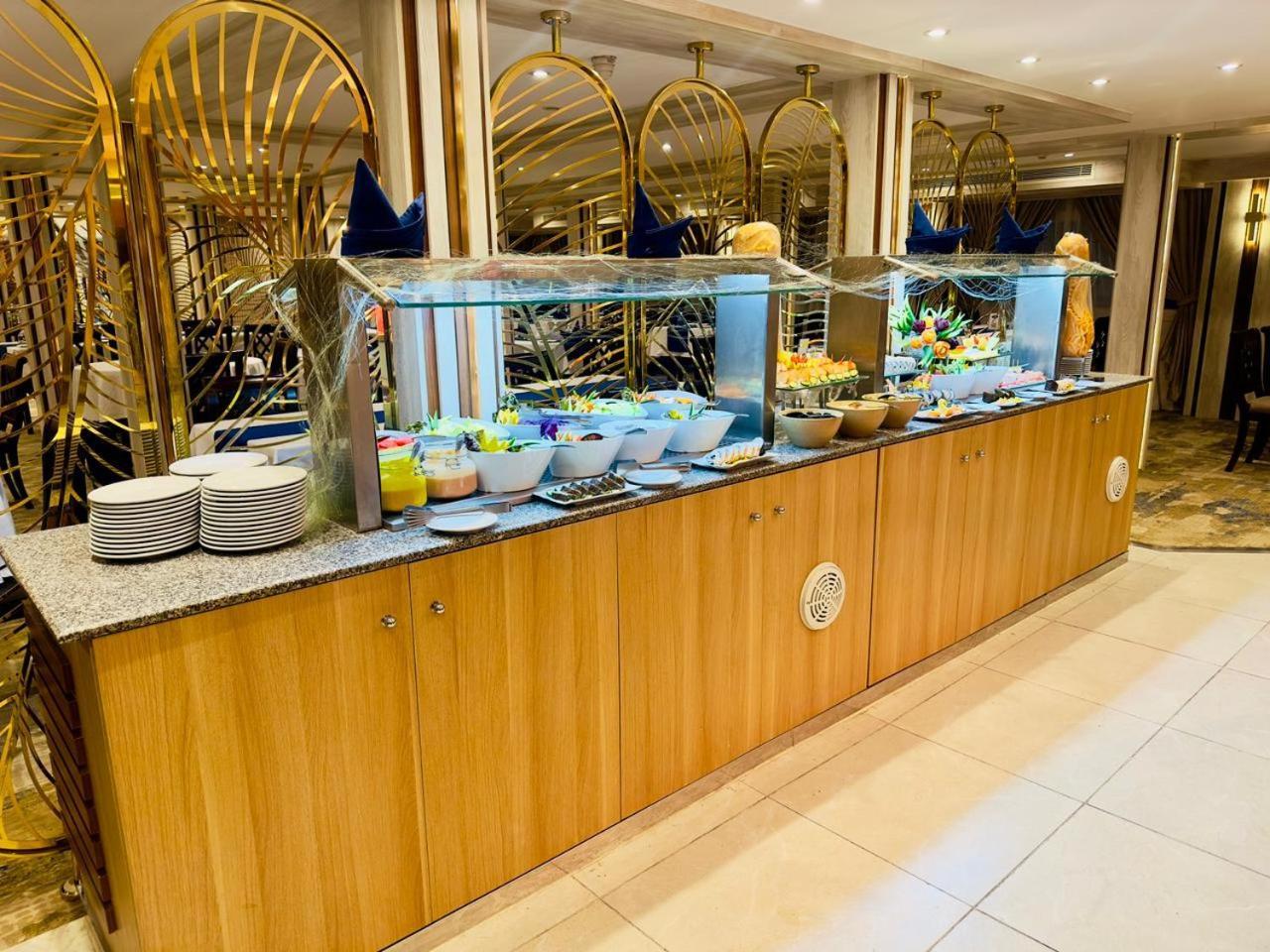 Ms Chateau Lafayette Nile Cruise - 4 Nights From Luxor Each Monday And 3 Nights From Aswan Each Friday 외부 사진